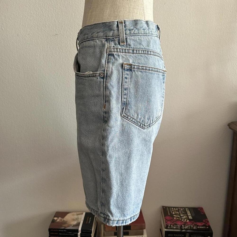 Calvin Klein light wash denim jorts - Picture 3 of 5